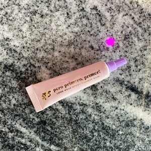 Alamar cosmetics pero primero, primer! Long wear sticky pigment base NEW!